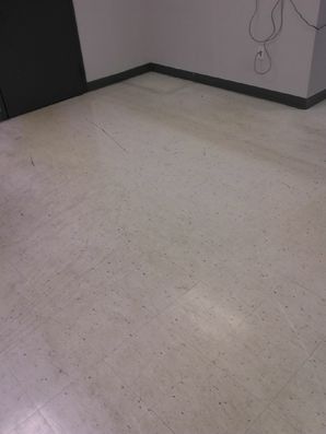 Before & After Floor Waxing in Ft Lauderdale, FL (2)